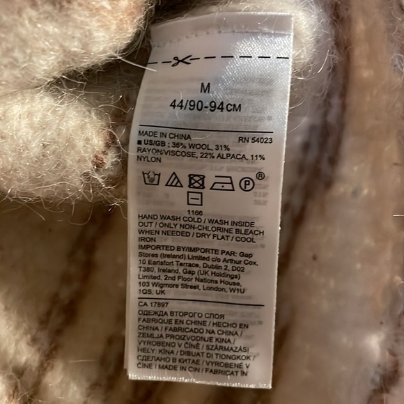 Alpaca wool, Banana republic medium sweater. Cream coloured with brown stripes - Picture 4 of 4